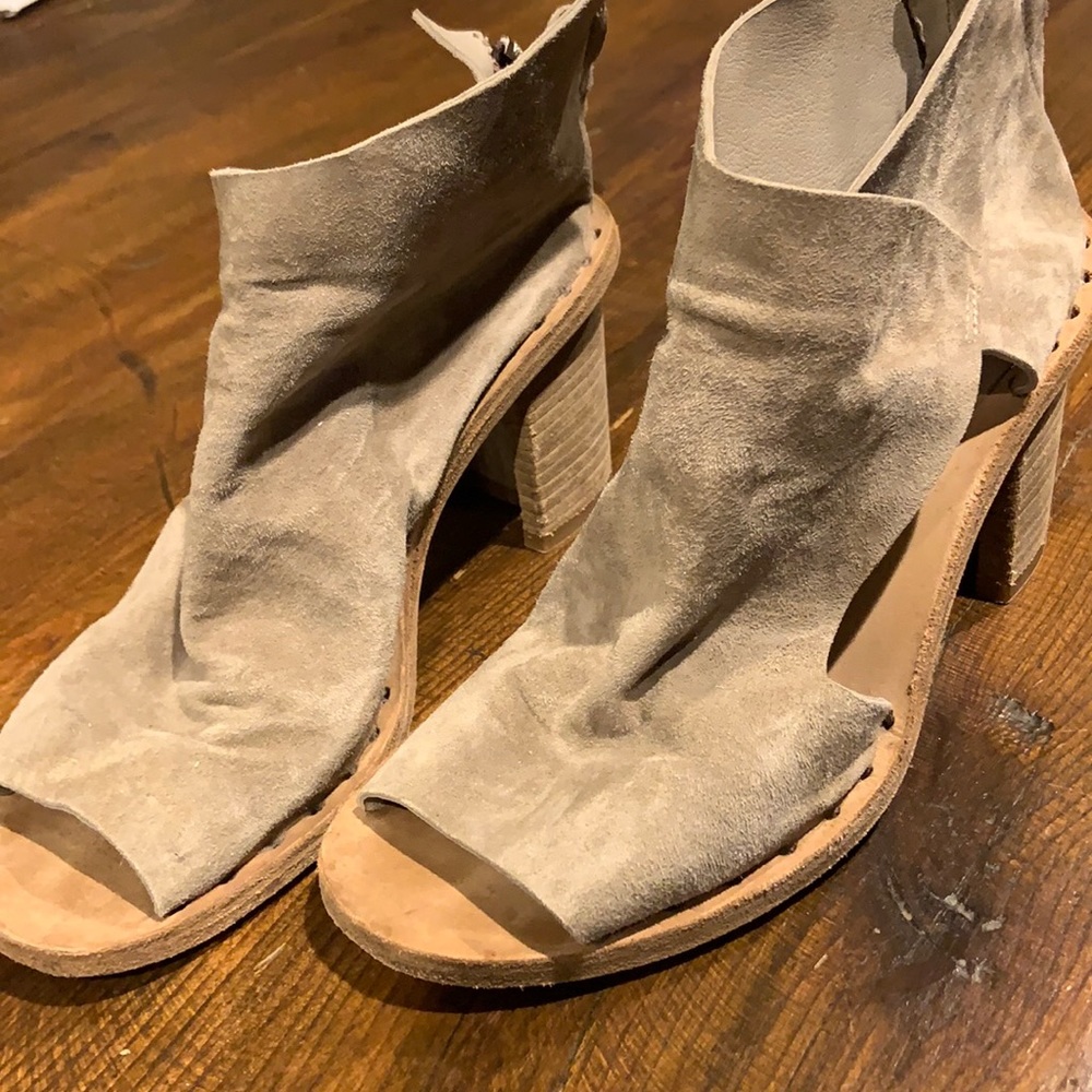 Open Toe booties